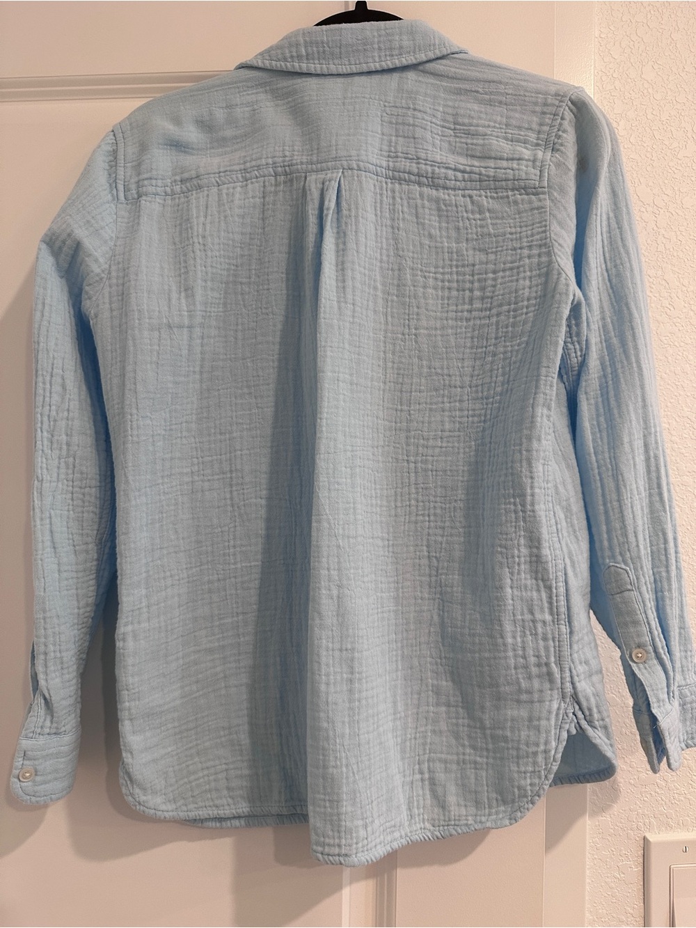J.Crew Factory Double Gauze Button Down Shirt Light Blue - Size: Petite Small - Picture 3 of 4